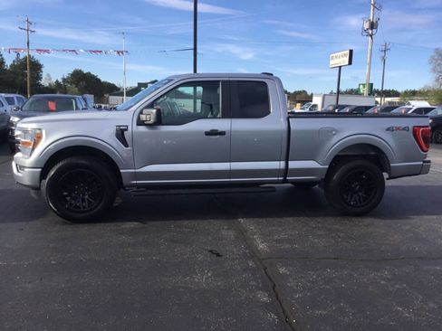 Used 2021 Ford F150 XLT w/ Trailer Tow Package AWD/4WD image 2