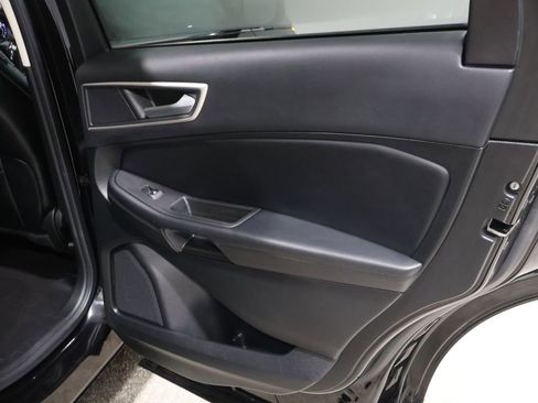 Used 2022 Ford Edge SEL w/ Convenience Package image 25
