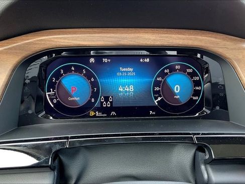 New 2025 Volkswagen Atlas SE image 20