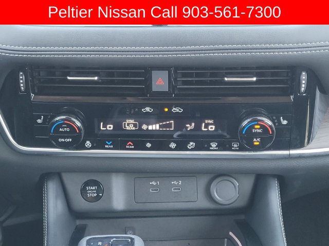 Used 2024 Nissan Rogue Platinum w/ Platinum Premium Package AWD/4WD image 24