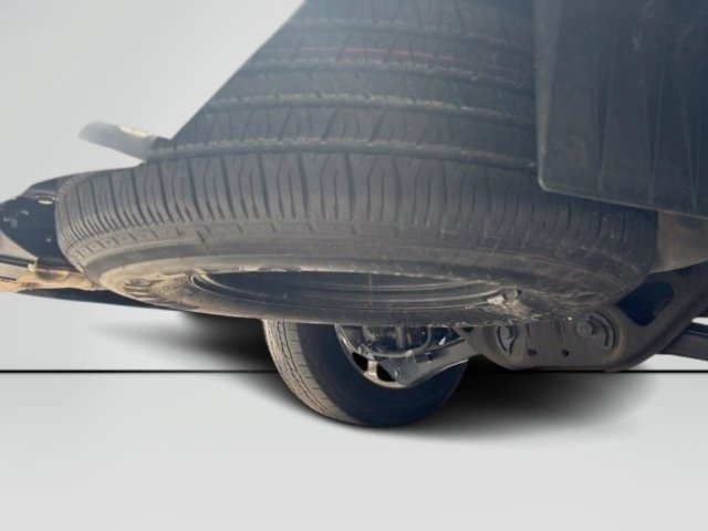 Used 2025 Chevrolet Suburban Premier AWD/4WD image 46