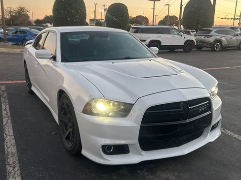Used 2014 Dodge Charger SRT8 w/ Driver Confidence Group (AJG) image 3