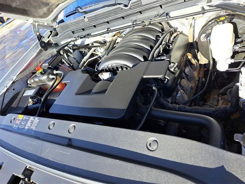 Used 2016 GMC Sierra 1500 SLE w/ SLE Value Package image 28