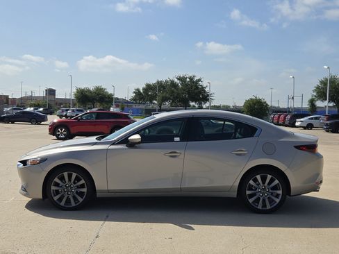 Used 2024 MAZDA MAZDA3 s FWD image 7