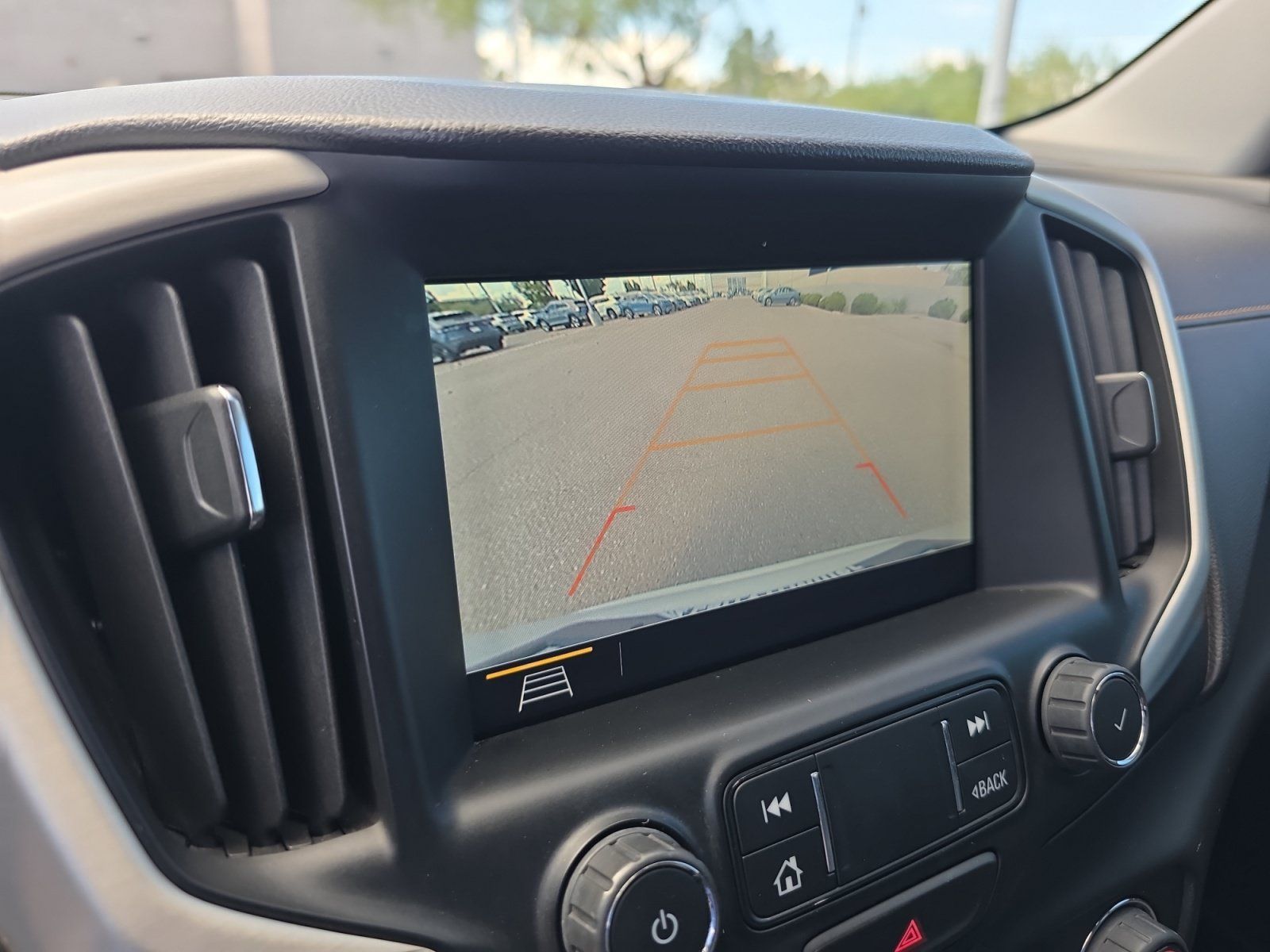 Used 2021 GMC Terrain SLT FWD image 29