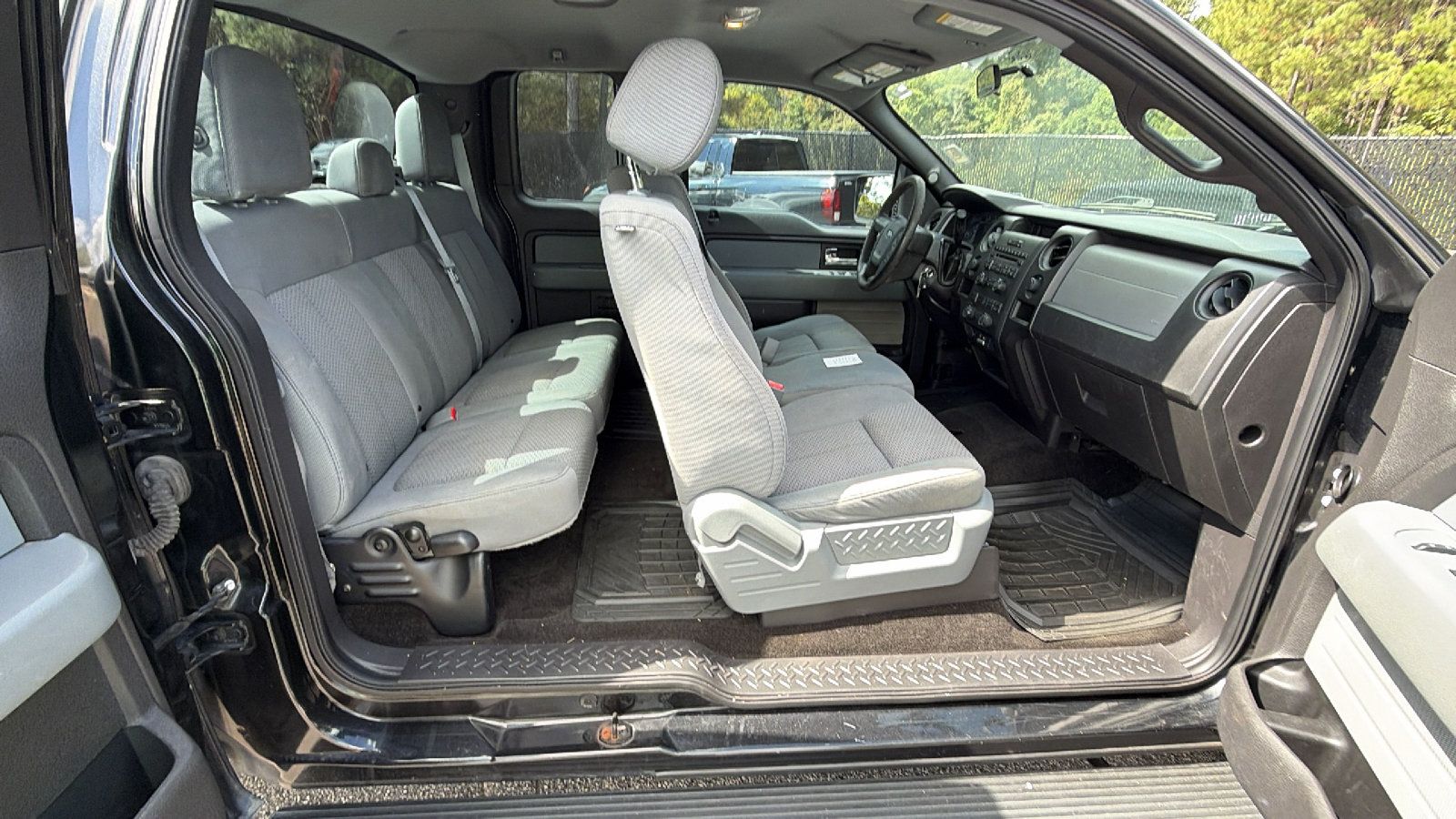 Used 2014 Ford F150 STX w/ Equipment Group 201A Mid AWD/4WD image 22