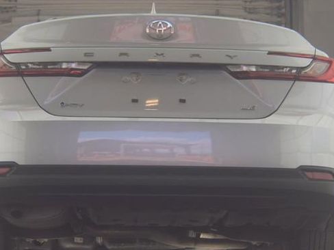 Used 2025 Toyota Camry LE w/ Convenience Package FWD image 3