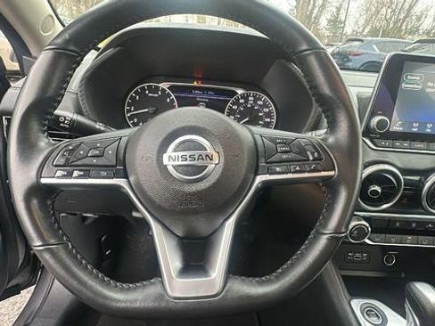 Used 2022 Nissan Sentra SV image 14