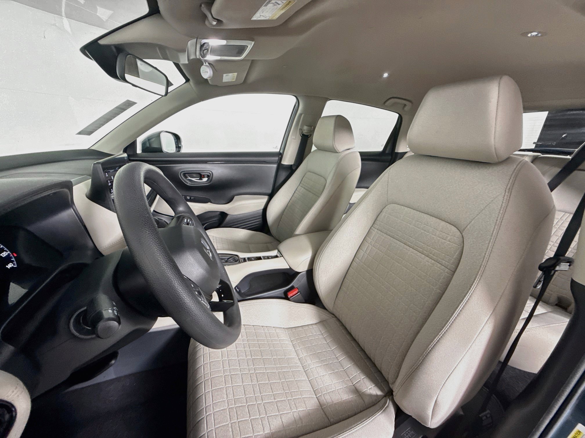 Used 2026 Honda HR-V LX image 24