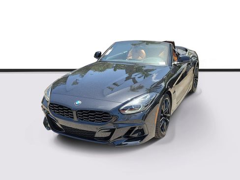 New 2026 BMW Z4 M40i w/ Premium Package RWD image 2