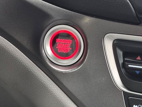 Used 2016 Honda Pilot EX-L image 25