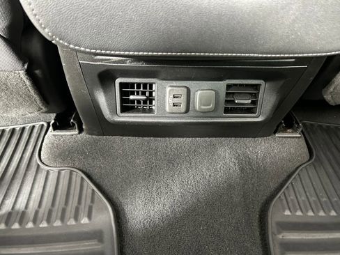 Used 2020 Chevrolet Silverado 1500 LT w/ All-Star Edition image 18