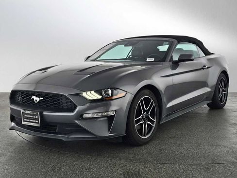 Used 2023 Ford Mustang Premium image 7