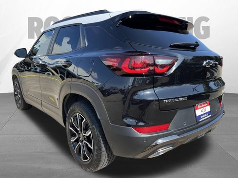 Used 2024 Chevrolet TrailBlazer ACTIV w/ Convenience Package FWD image 6