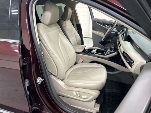 Used 2023 Lincoln Nautilus AWD w/ Premium Package image 23