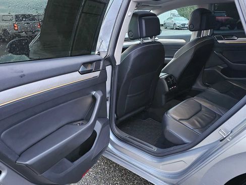 Used 2019 Volkswagen Arteon SEL Premium image 15