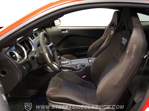 Used 2012 Ford Mustang Boss 302 w/ Boss 302 Accessory Pkg RWD image 39