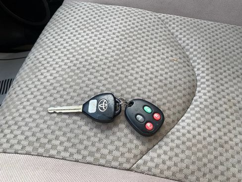 Used 2007 Toyota RAV4 2WD image 33