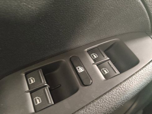 Used 2014 Volkswagen Jetta S FWD image 27