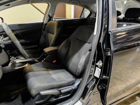 Used 2014 Honda Civic LX image 31