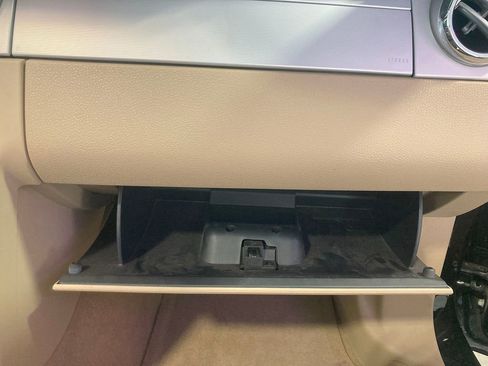 Used 2006 Ford Mustang GT image 50