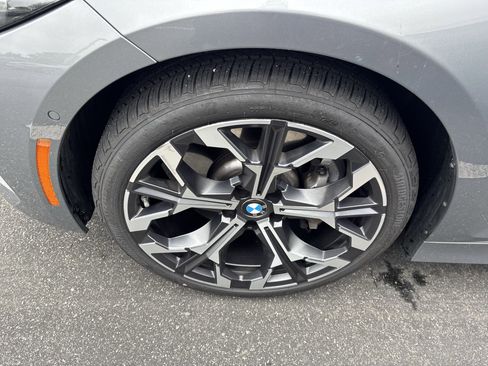 Certified 2025 BMW 330i Sedan RWD image 34