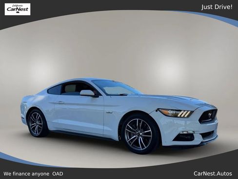 Used 2015 Ford Mustang GT RWD image 1