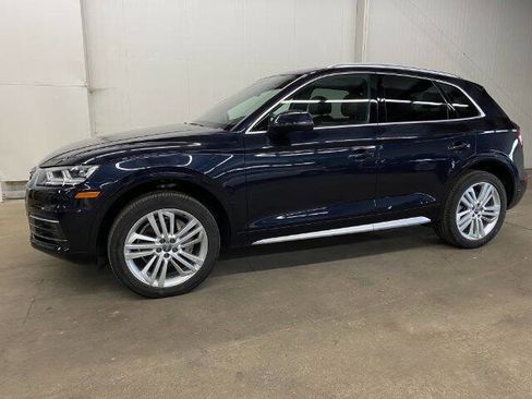 Used 2018 Audi Q5 2.0T Premium Plus w/ Premium Plus Package image 1
