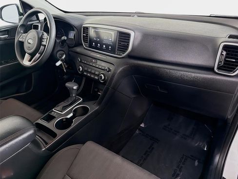 Certified 2022 Kia Sportage LX FWD image 26