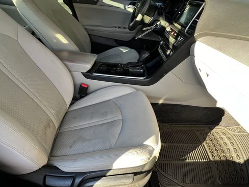 Used 2019 Hyundai Sonata SE image 43