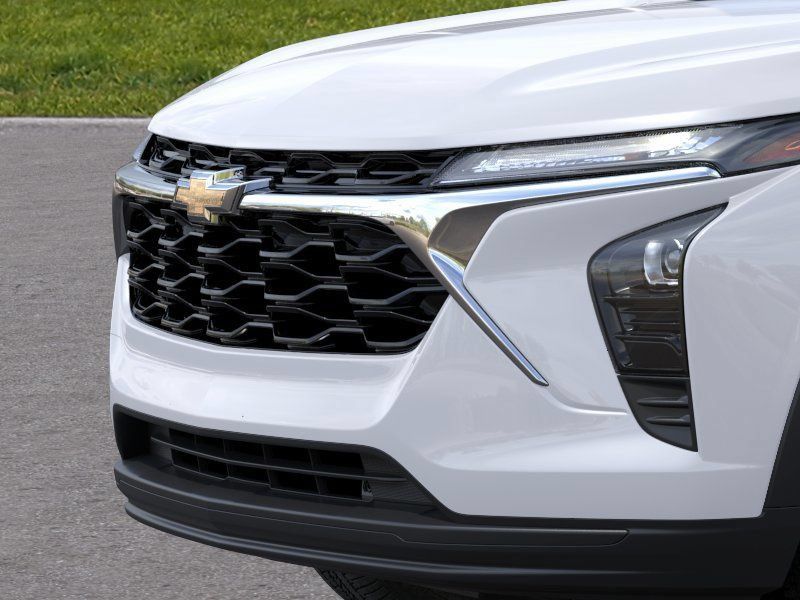 New 2026 Chevrolet Trax LS w/ LS Convenience Package FWD image 20