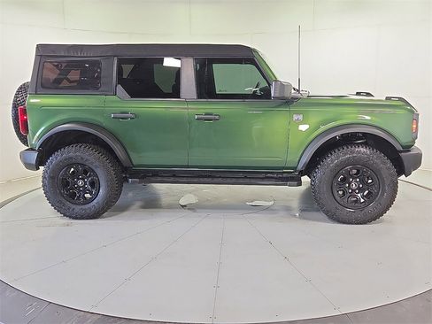 Used 2022 Ford Bronco Big Bend w/ Sasquatch Package image 8