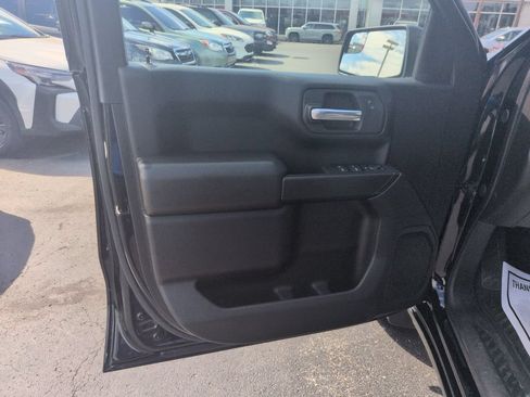 Used 2024 Chevrolet Silverado 1500 Custom AWD/4WD image 10