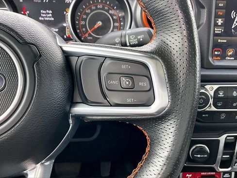 Used 2023 Jeep Gladiator Mojave w/ LED Lighting Group image 11