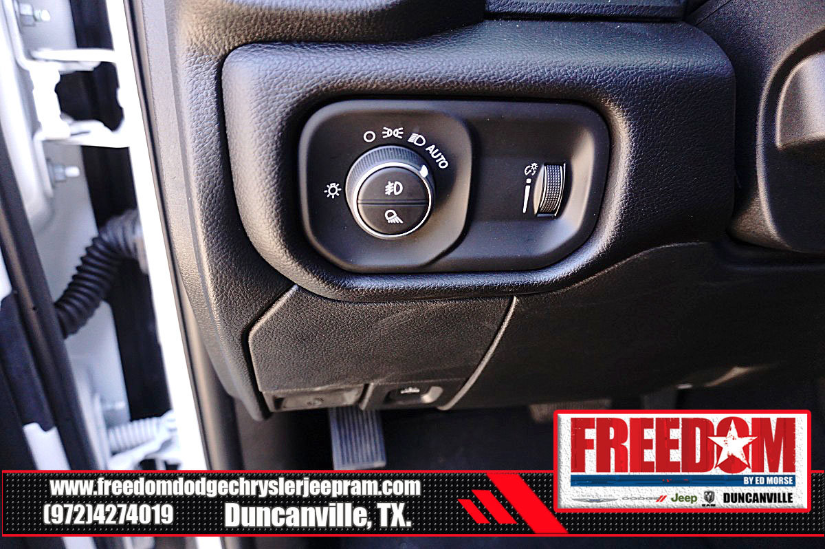 New 2026 RAM 2500 Big Horn AWD/4WD image 26