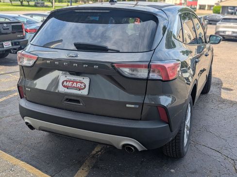 Used 2020 Ford Escape SE AWD/4WD image 13