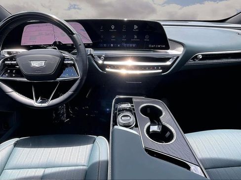 Certified 2024 Cadillac Lyriq Sport w/ Nappa Leather Package AWD/4WD image 7