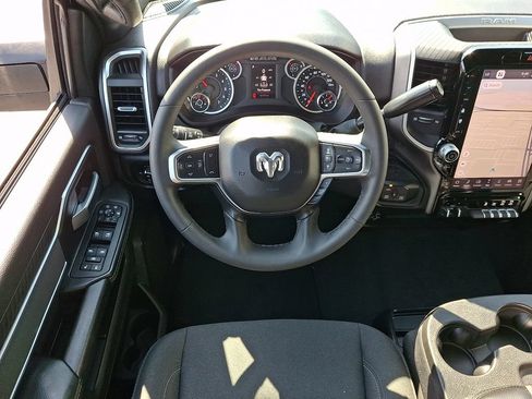 Used 2025 RAM 2500 Big Horn AWD/4WD image 13