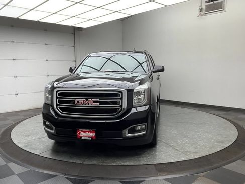 Used 2016 GMC Yukon XL SLT AWD/4WD image 39