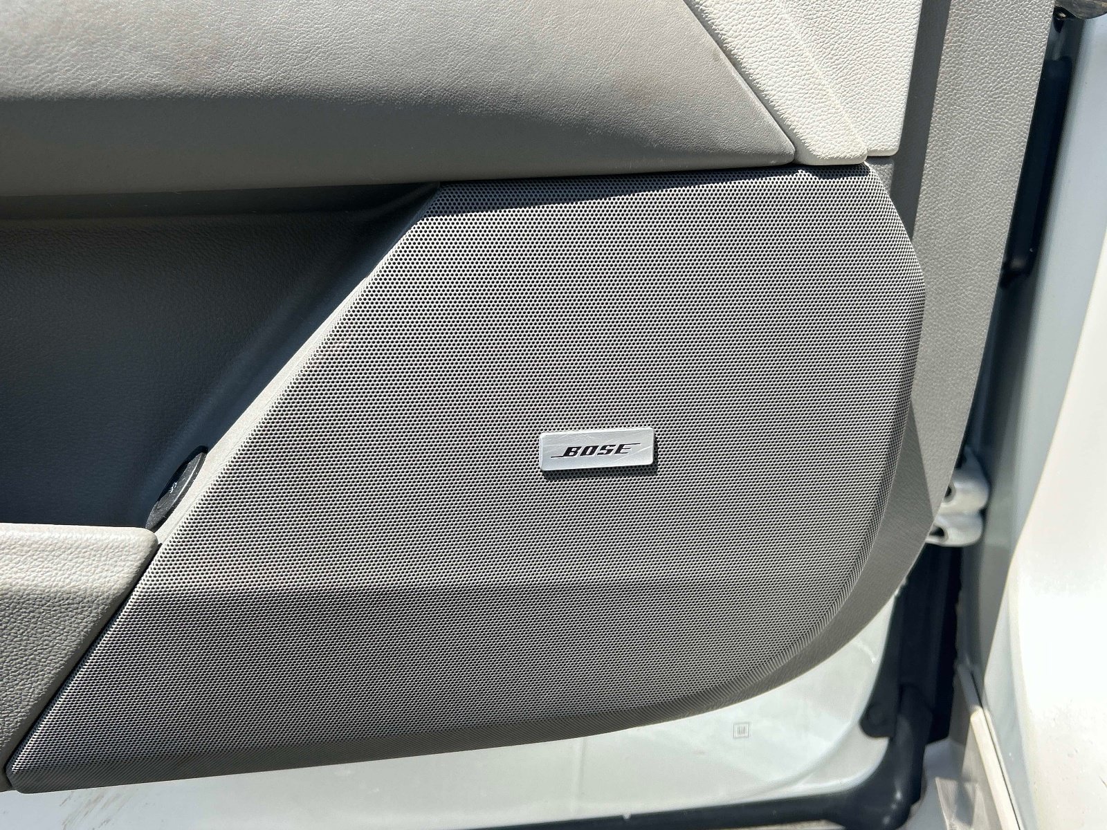 Used 2014 Cadillac XTS Vsport Platinum AWD image 14