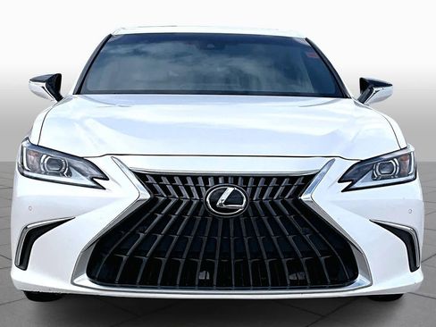 Used 2022 Lexus ES 350 w/ Premium Package image 4