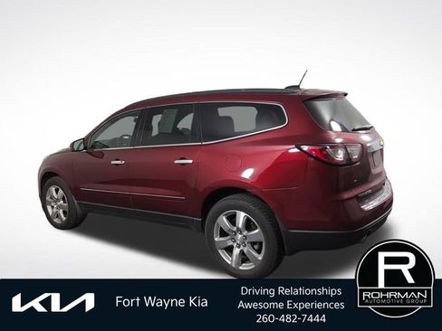 Used 2017 Chevrolet Traverse Premier FWD image 11