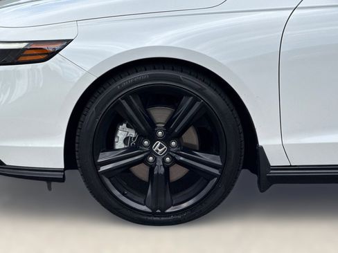 Certified 2023 Honda Accord Sport image 12