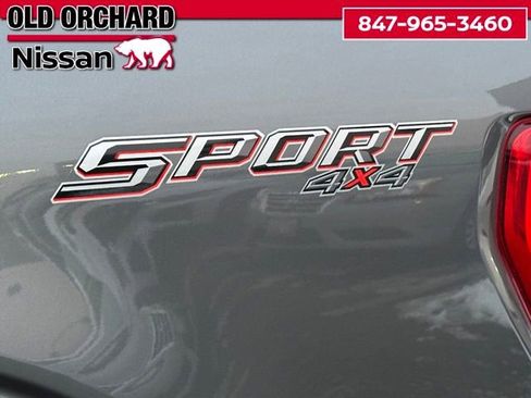 Used 2023 Ford F150 Lariat w/ Equipment Group 502A High image 11