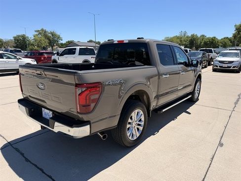 Used 2025 Ford F150 Lariat w/ Equipment Group 501A Mid AWD/4WD image 5