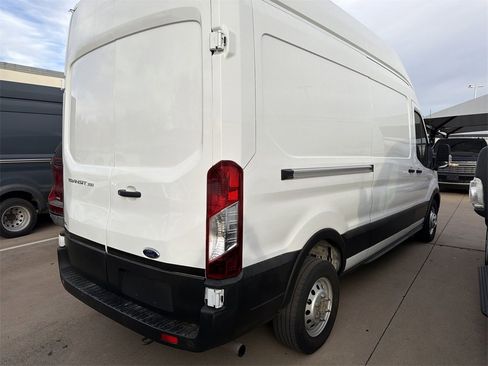 Used 2022 Ford Transit 350 148 High Roof AWD image 2