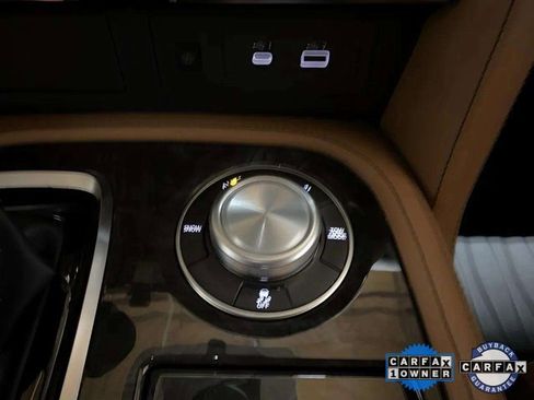 Used 2024 INFINITI QX80 Sensory image 61