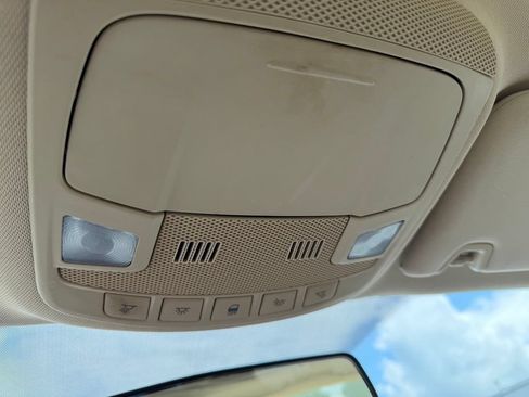 Used 2014 Ford Fusion SE FWD image 20
