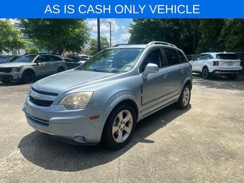 Used 2014 Chevrolet Captiva Sport LT FWD image 2