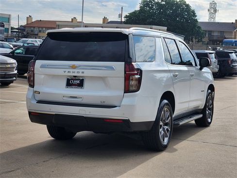 Used 2022 Chevrolet Tahoe LT w/ Luxury Package AWD/4WD image 15